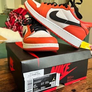 Air Jordan 1 Low OG Starfish